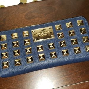 Michael Kors wallet